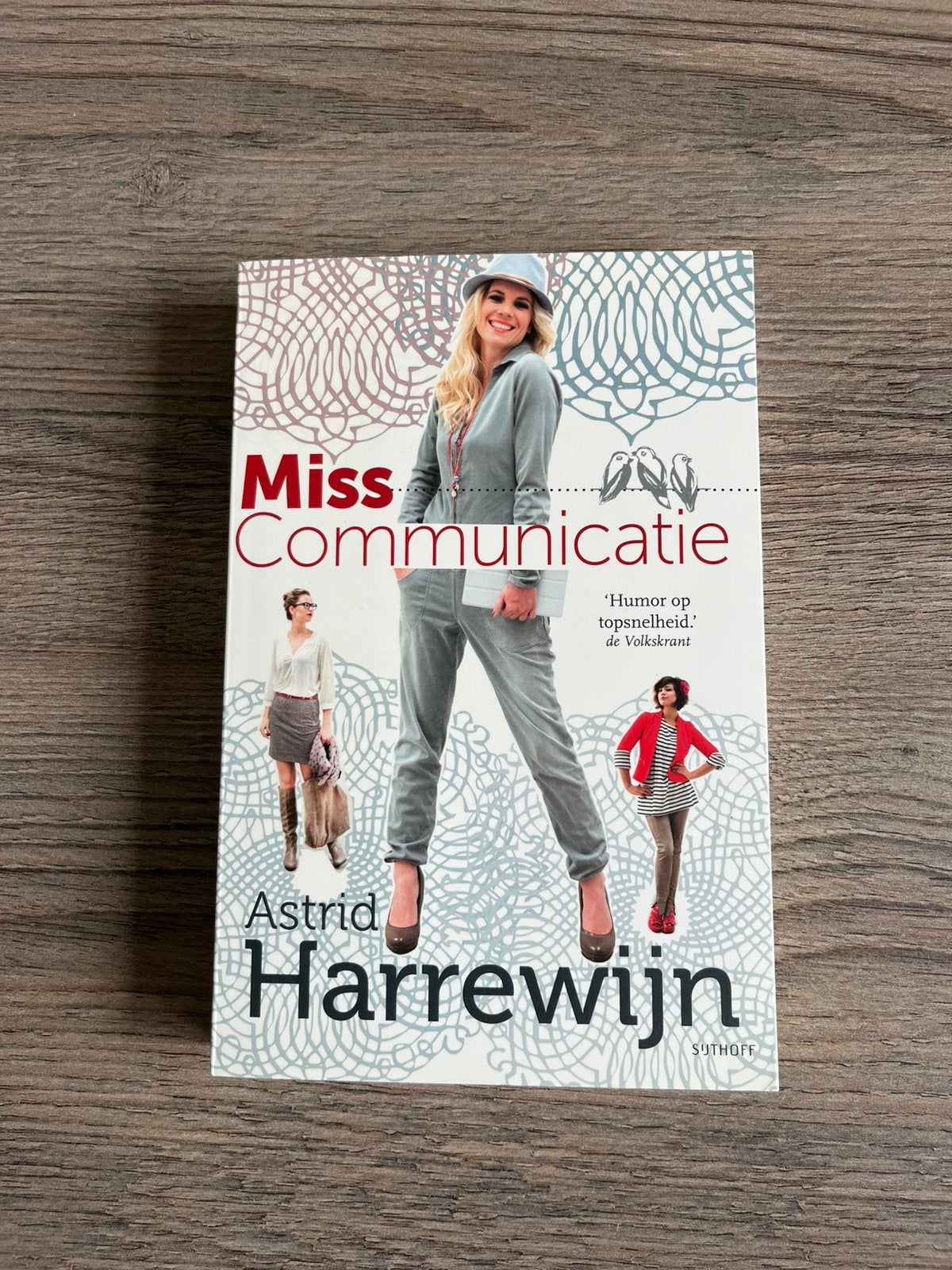 Astrid Harrewijn - Miss communicatie, Ophalen of Verzenden, Zo goed als nieuw, Astrid Harrewijn