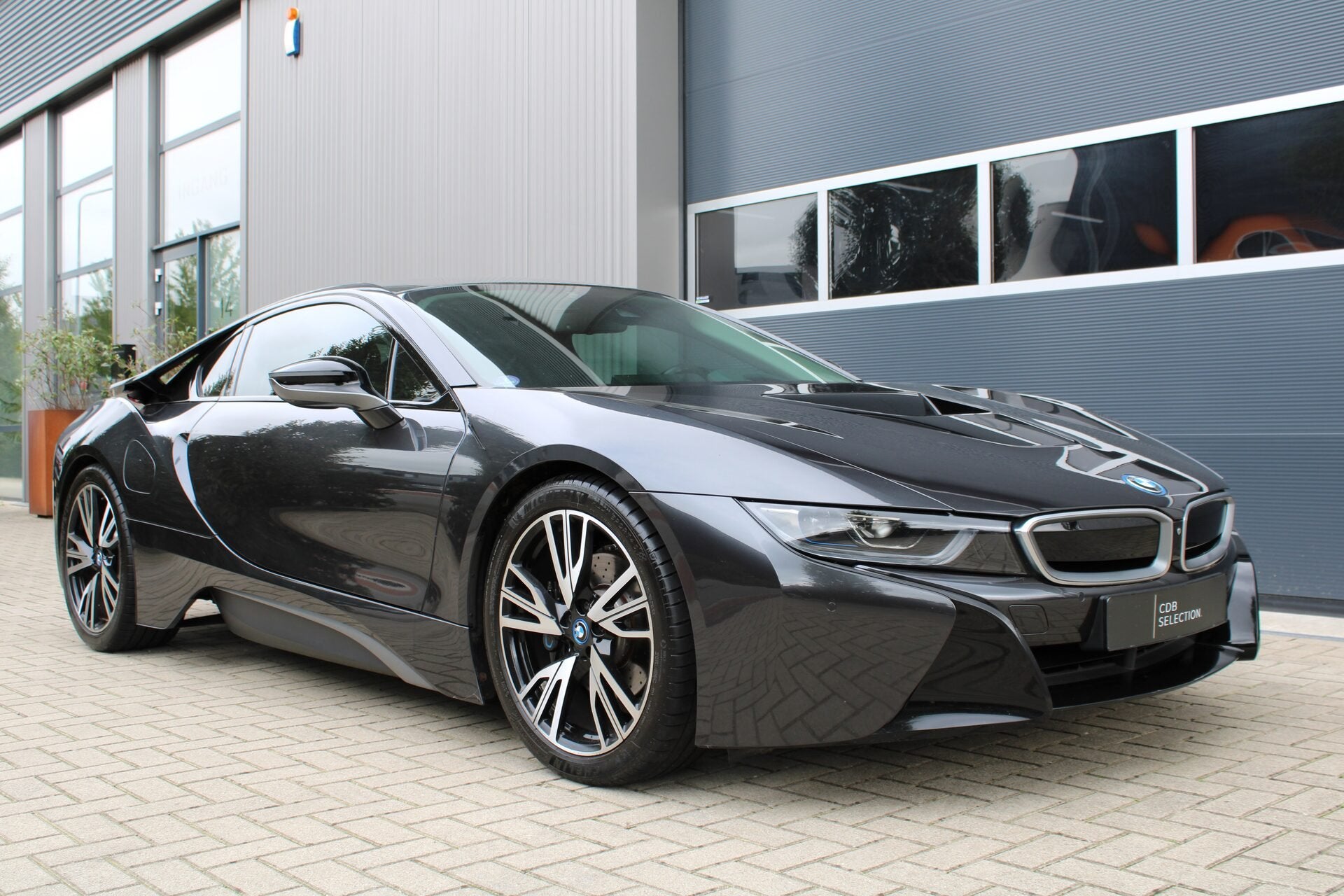 BMW i8 1.5 Harman Kardon | Apple Carplay | Head-up | BMW Ser, Auto's, Automaat, Gebruikt, 48 km/l, 4 stoelen