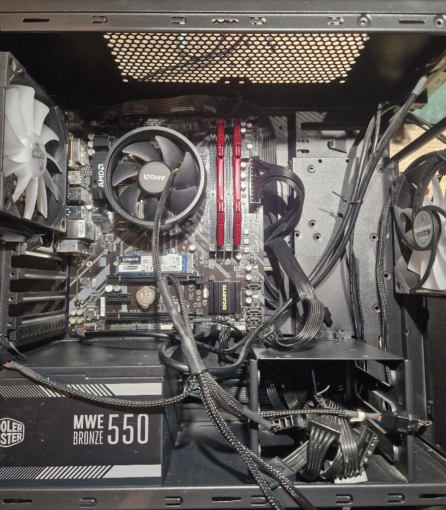 Foto 9 van Gaming PC Ryzen 5 3600 | RX 580 8GB | 16GB | Windows 11 Pro