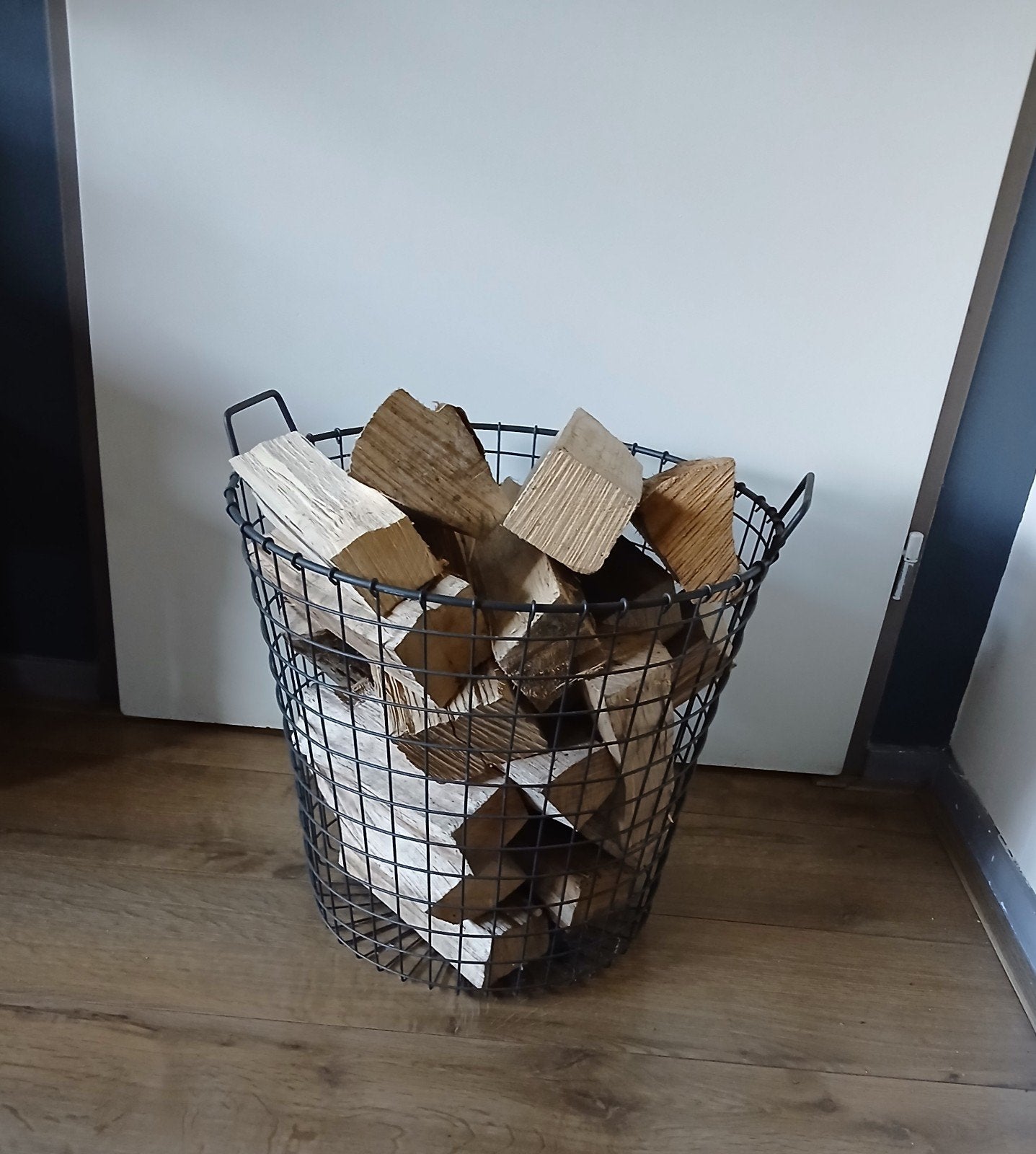 grote ijzeren mand bv voor openhaard hout, Ophalen, Mand, Rond, Zo goed als nieuw