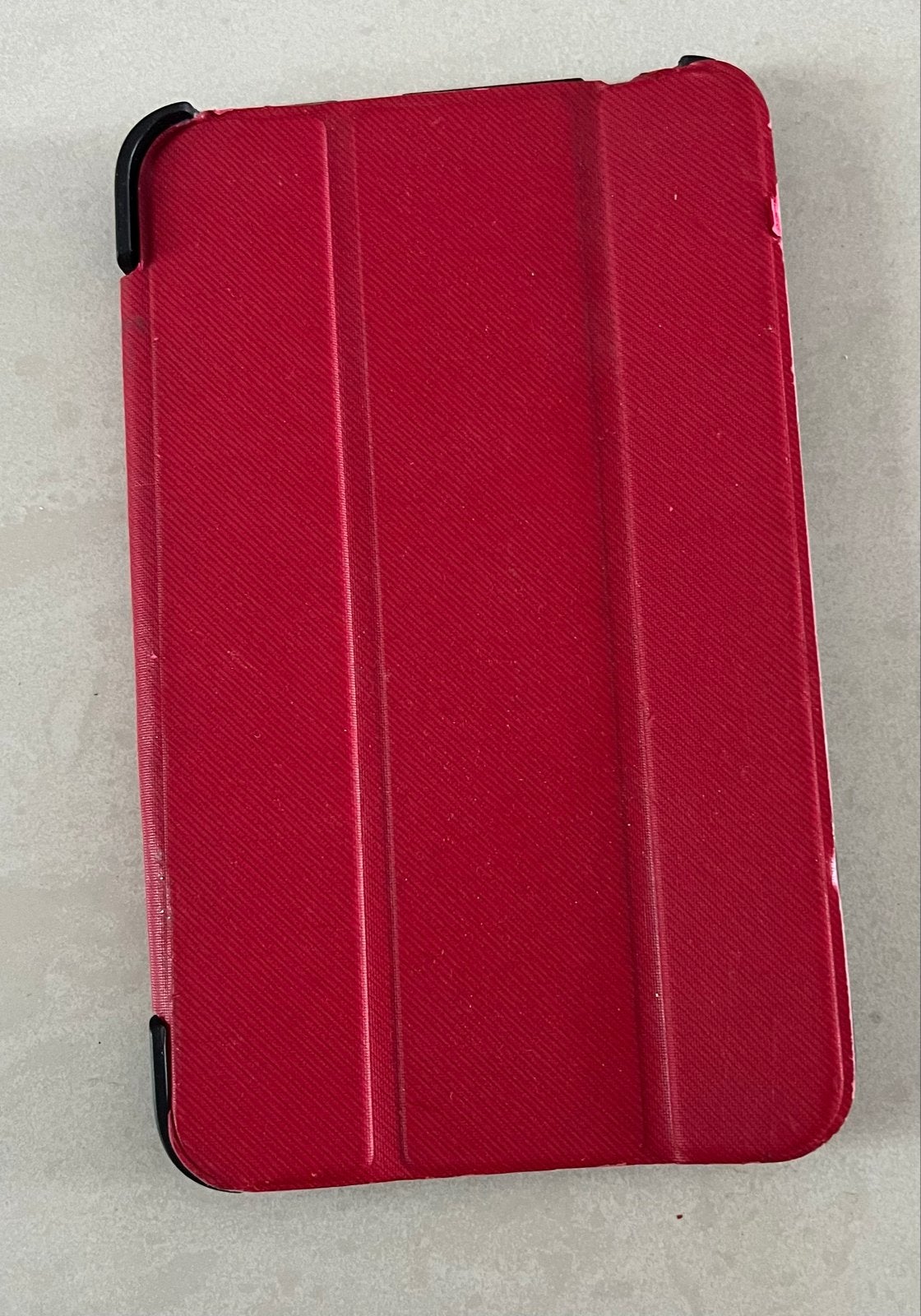 Rode tablet hoes voor bescherming, Ophalen of Verzenden, Zo goed als nieuw