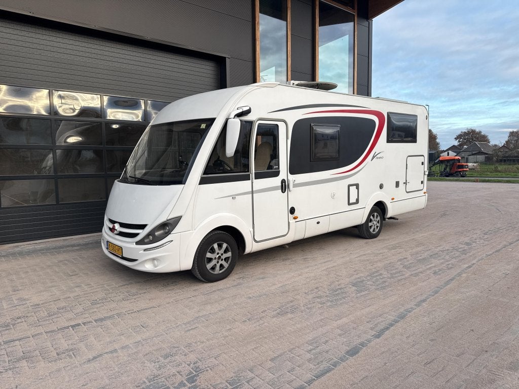Foto 4 van Bürstner Viseo 690 I bj 2014 lengte bedden vakantie
