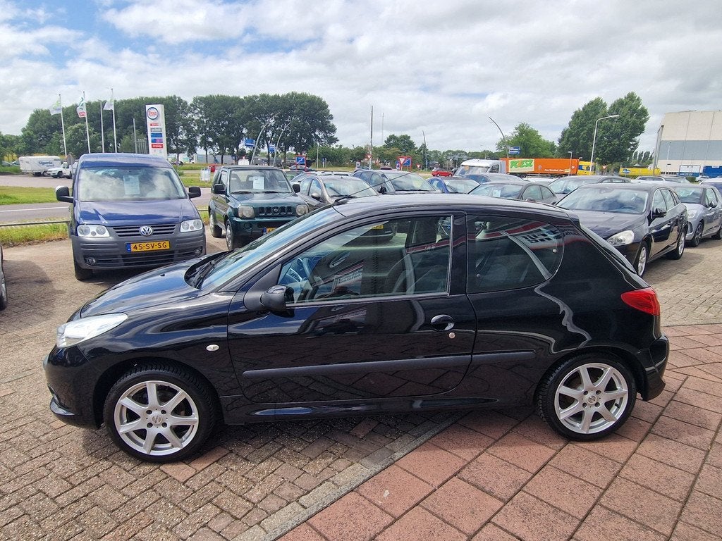Peugeot 206 + 1.4 XS - Airco - Electr Ramen - NIEUWE APK -, Auto's, Peugeot, Voorwielaandrijving, Stof, 4 cilinders, Zwart