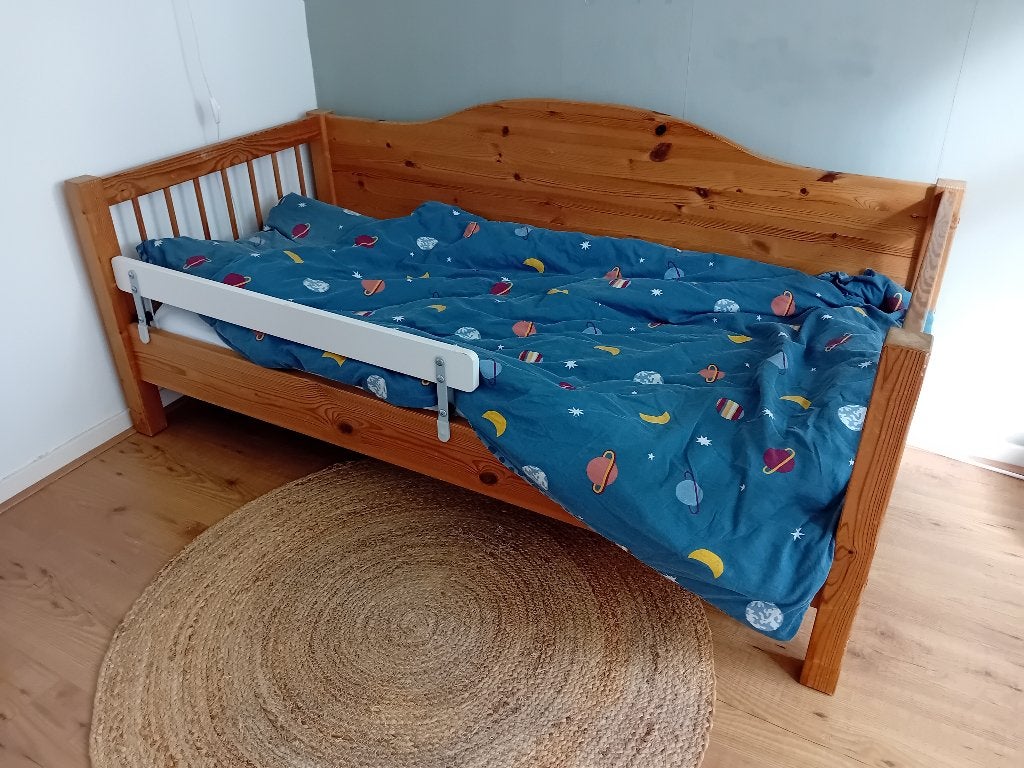 Peuterbed / juniorbed / kinderbed, Gebruikt, 70 tot 85 cm, 140 tot 160 cm, Ophalen