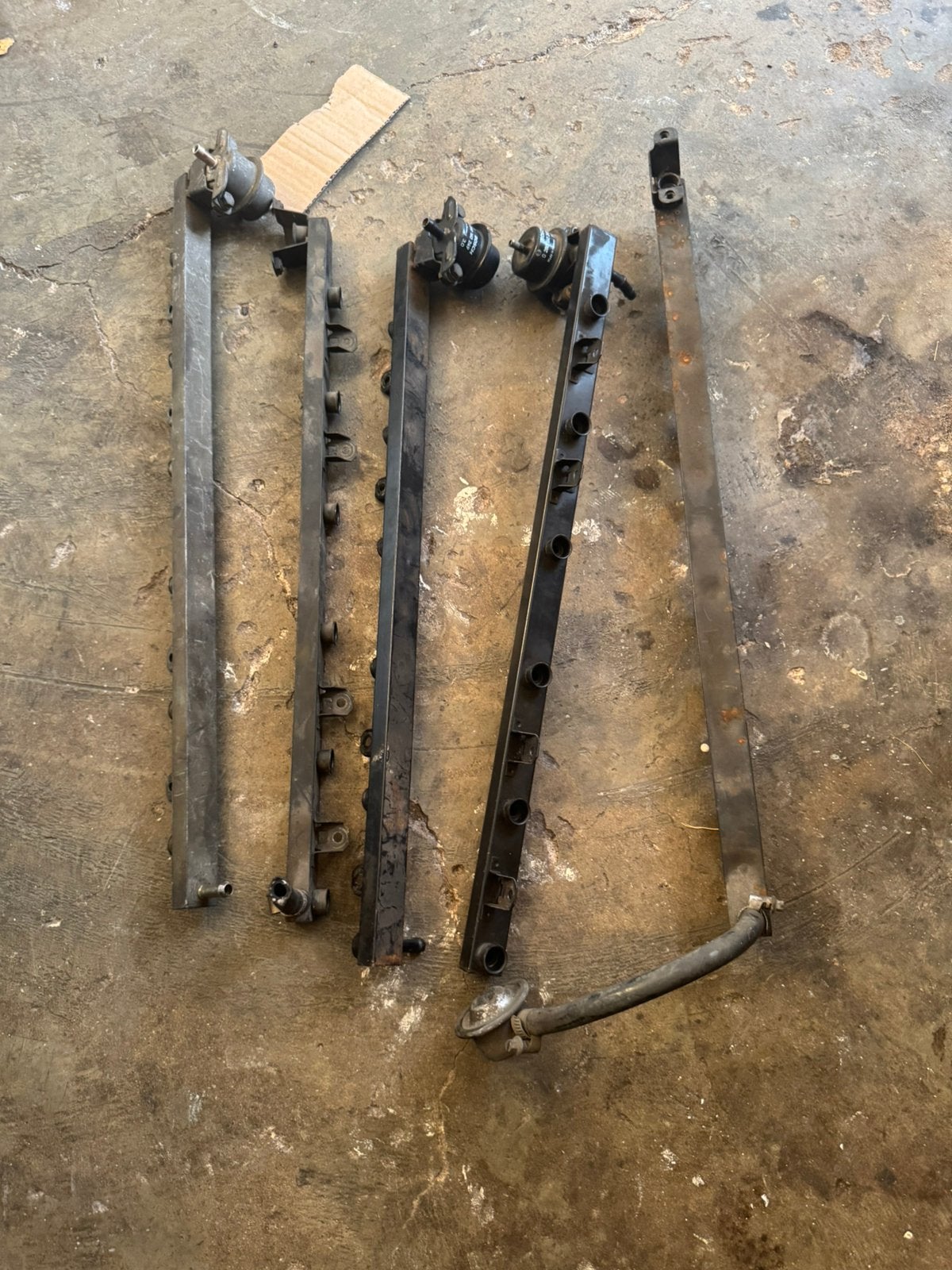 BMW e30 injechtor rails 6 cilinder met benzine druk regelaar, Ophalen of Verzenden, Nieuw, BMW