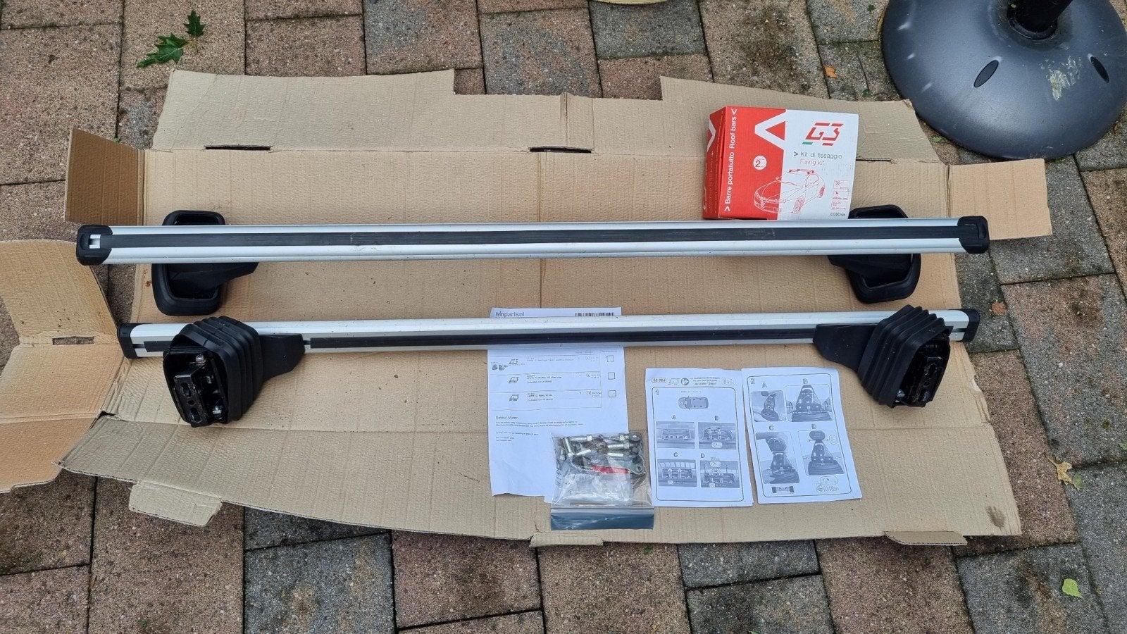 Dakdragers Hyundai i40/ i30 wagon, Auto diversen, Dakdragers, Ophalen, Zo goed als nieuw