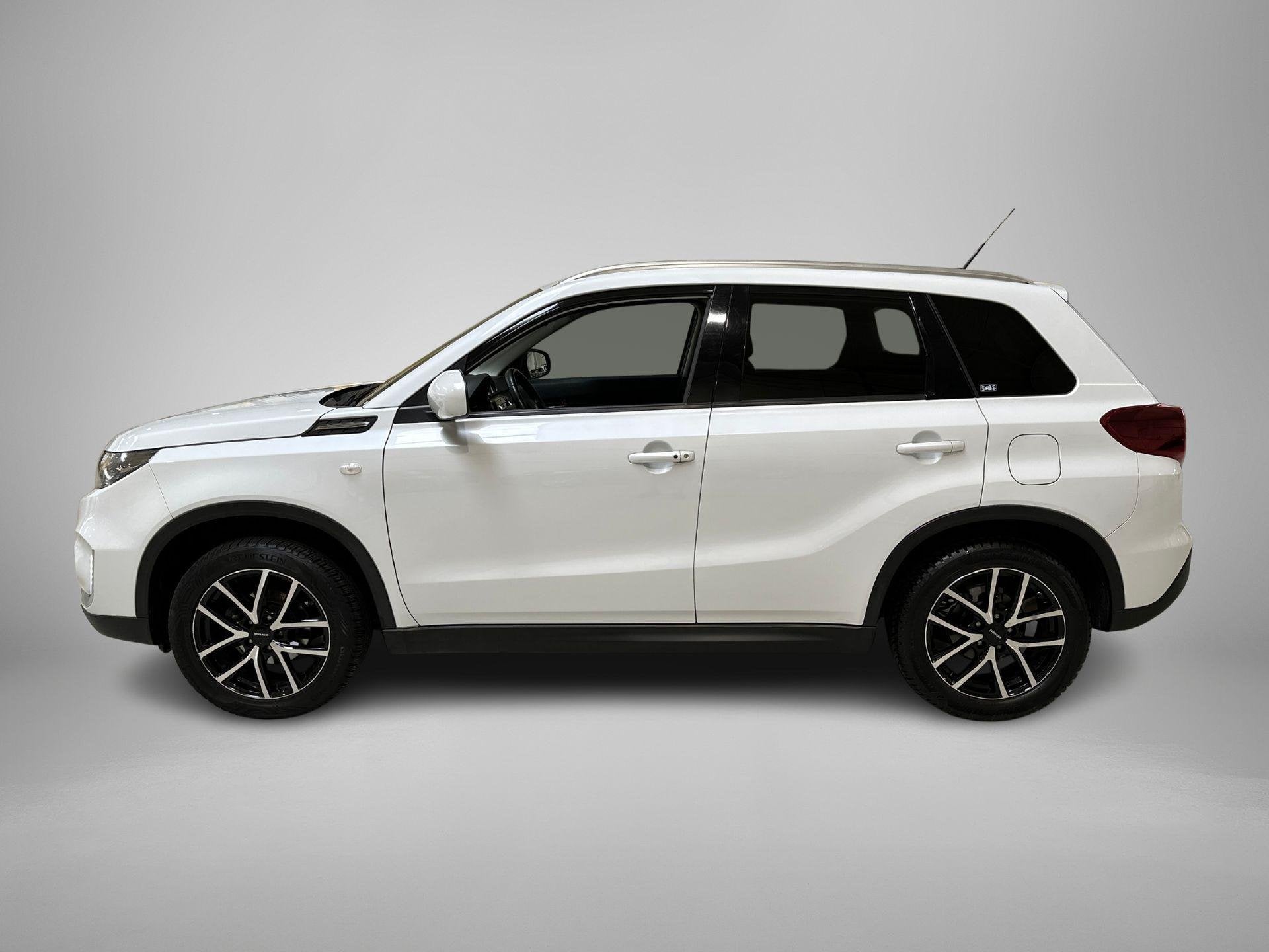 Suzuki Vitara 1.4 130Pk Select Smart Hybrid | Navigatie Via, Auto's, Suzuki, Stof, Gebruikt, Euro 6, 4 cilinders