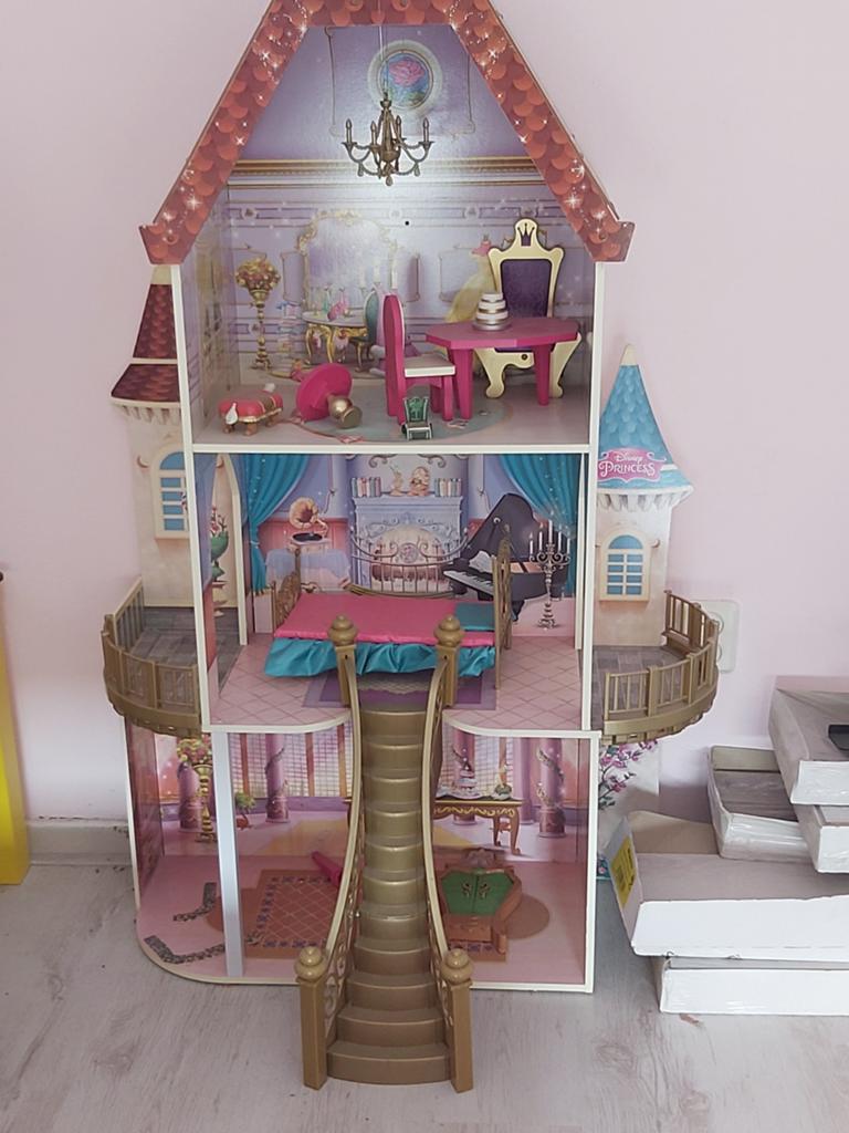 Groot prinsessen poppenhuis met meubels, Ophalen of Verzenden
