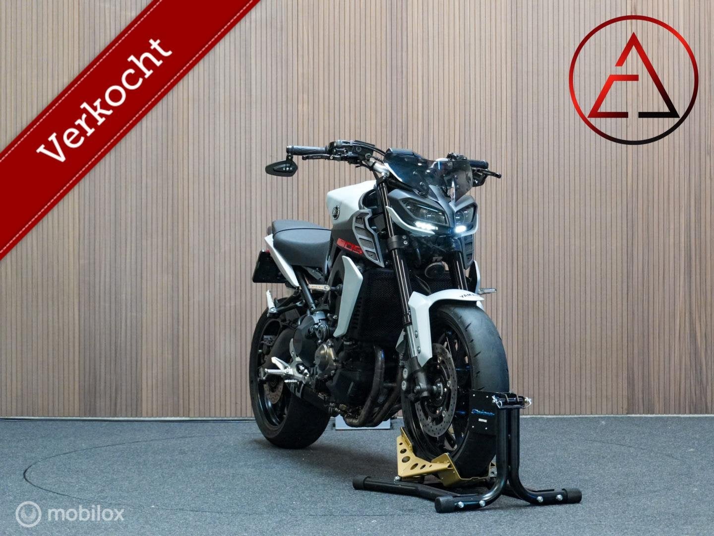 Yamaha MT-09 2018 | Quickshifter + BlackWidow | 8.838km, Info@yamaha.nl, Christiaan huygensweg 32D, Bedrijf, ABS