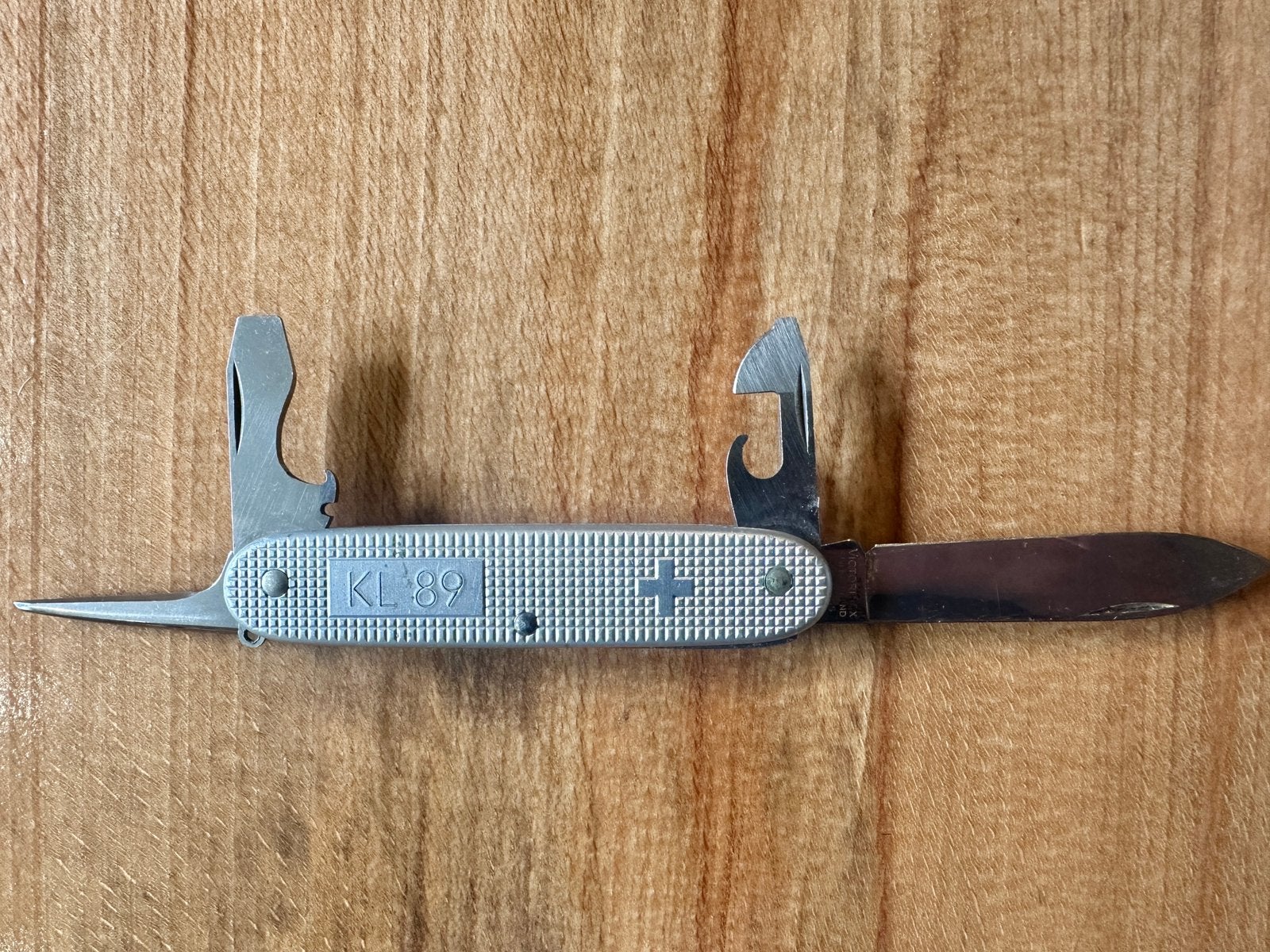 KL 89 victorinox zakmes, Ophalen of Verzenden, Landmacht, Nederland, Mes of Dolk