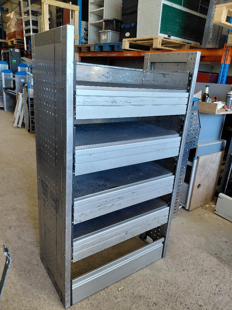 ALUCA KAST(1159)  L 76  B 42  H 135 € 249, Ophalen, Zo goed als nieuw