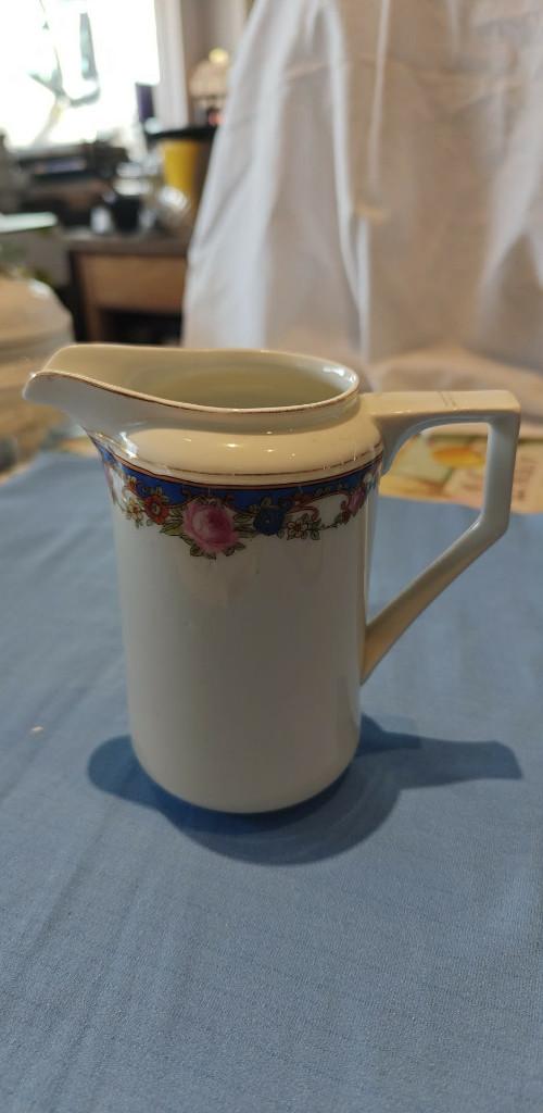 kan melk water enz in porselein Czechoslovakia, Ophalen of Verzenden