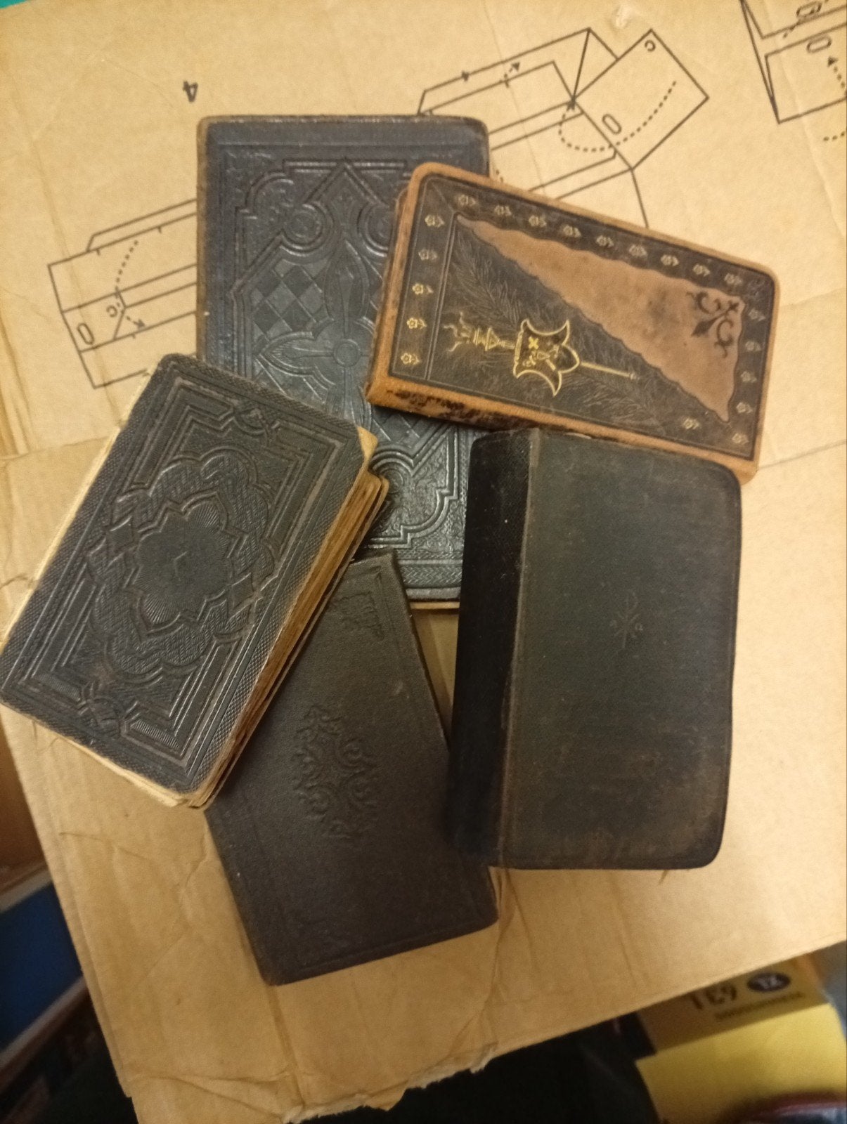 Zeer oude evangelische boekjes, Antiek en Kunst, Antiek | Boeken en Bijbels, Ophalen