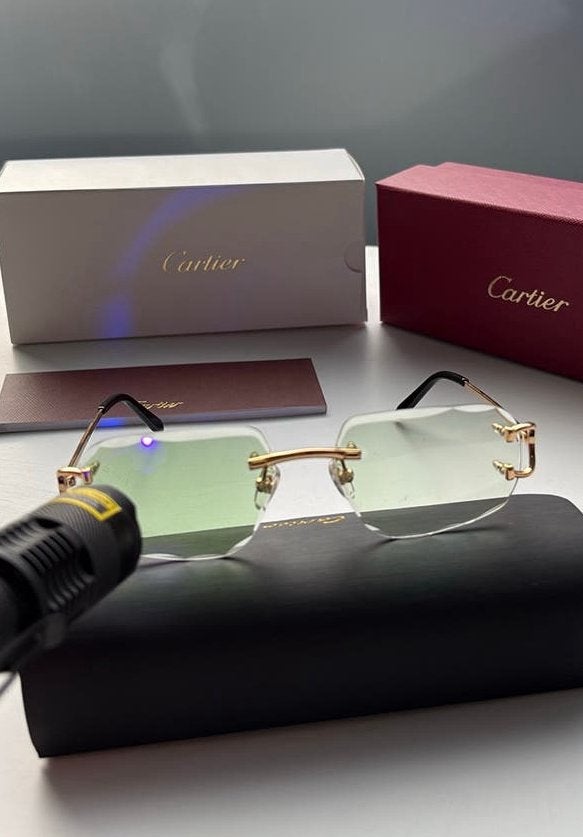 ACTIE! cartier zonnebril MEEKLEUREND picadilly diamond cut, Zwart, Nieuw, Bril, Ophalen