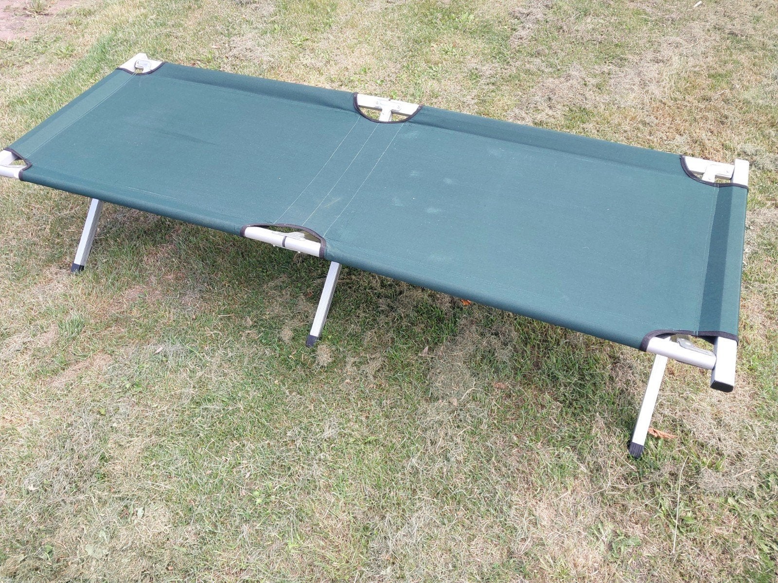 Opvouwbaar campingbed 2 stuks, Ophalen, Zo goed als nieuw