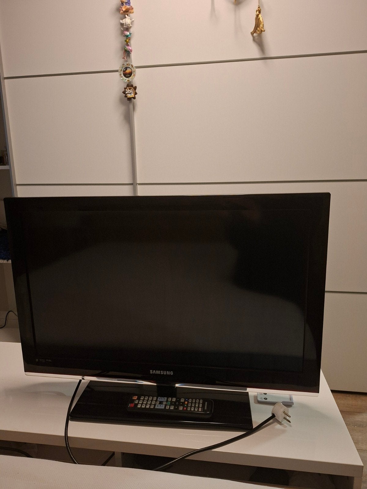 Samsung LE32C530F1W televisie met afstandsbediening, Ophalen, Gebruikt, 50 Hz, LCD