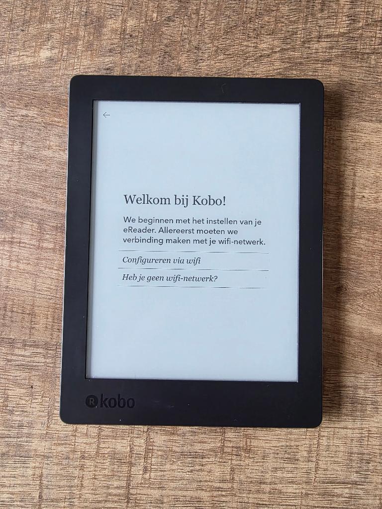 Kobo Aura H2O 2nd edition, Computers en Software, E-readers, Wi-Fi, Gebruikt, 8 GB, Kobo