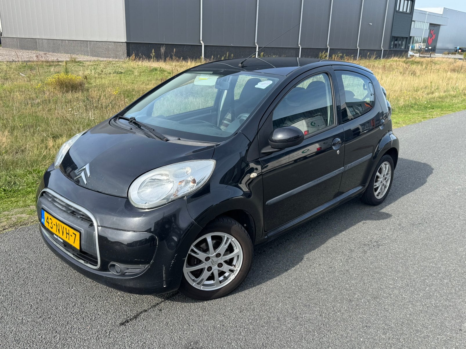 Citroën C1 1.0i 68PK 5D 2010 Zwart Nap! nieuwe apk!, Voorwielaandrijving, 4 stoelen, C1, Origineel Nederlands