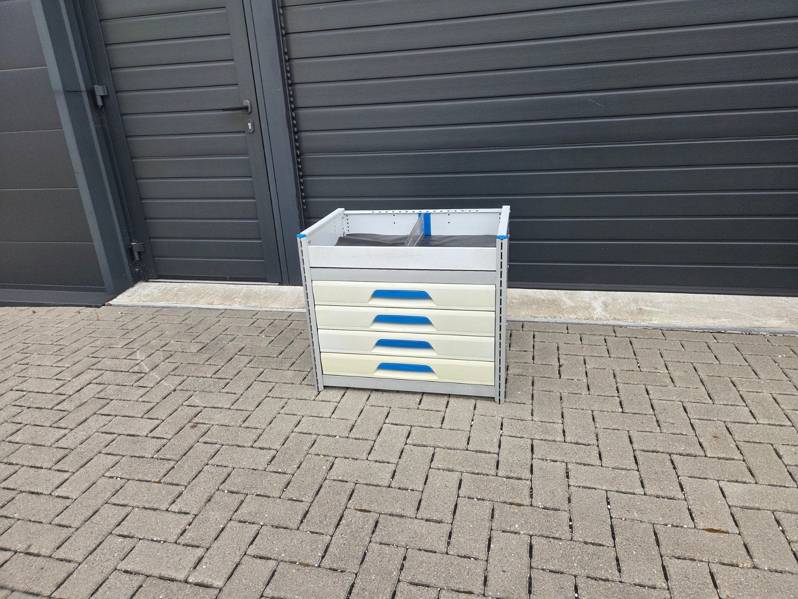 sortimo bedrijfswagen inrichting bedrijfswageninrichting, Ophalen