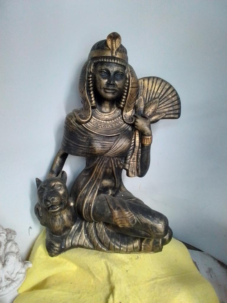 11286) mooi groot beeld CLEOPATRA hoog 50cm, Ophalen of Verzenden, Zo goed als nieuw