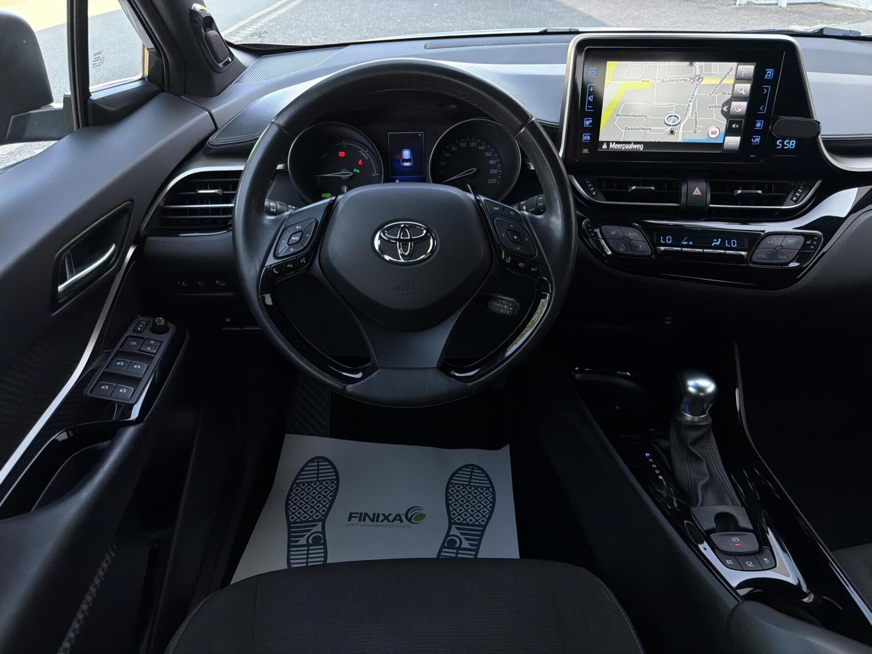 Toyota C-HR 1.8 Hybrid Executive, Auto's, Euro 6, 4 cilinders, Origineel Nederlands, 26 km/l