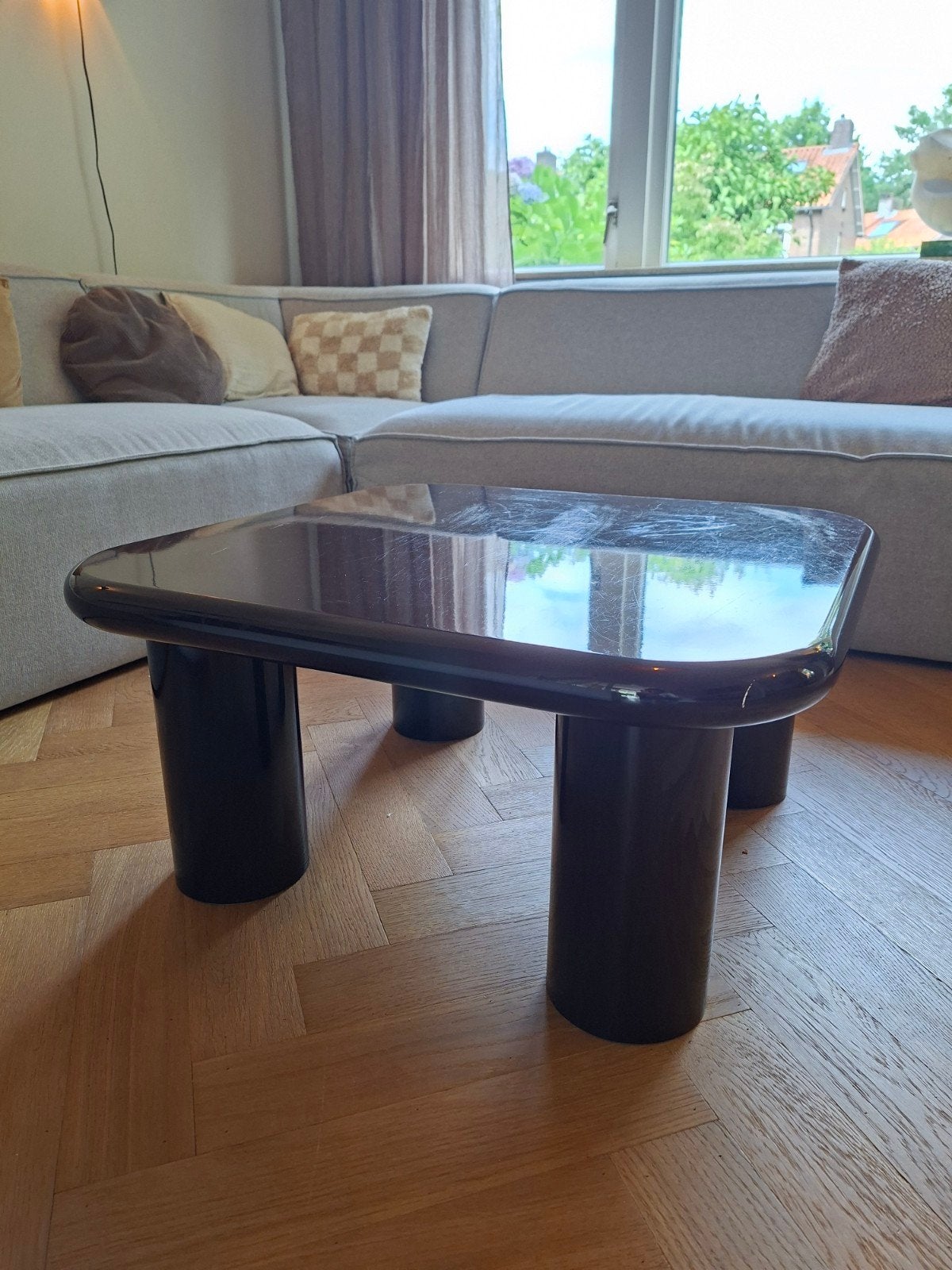 Karwei salontafel Bruin Glans Ronde Poten, Huis en Inrichting, Tafels | Salontafels, Ophalen, Gebruikt, 50 tot 100 cm, 50 tot 100 cm