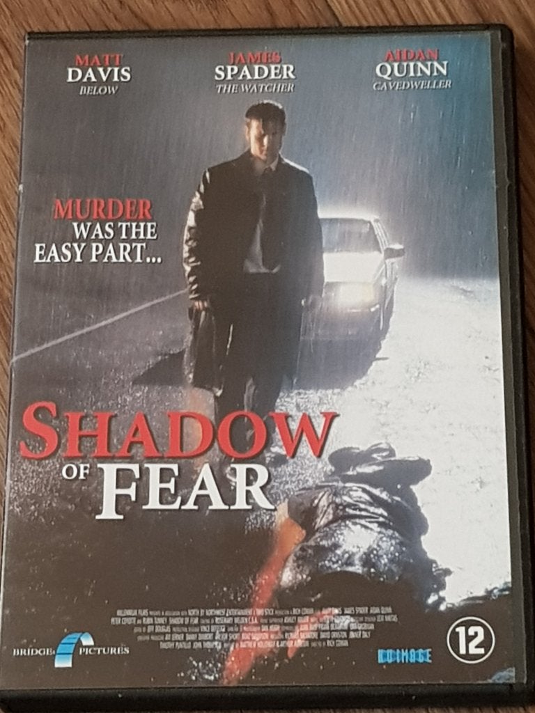 shadow of fear, Vanaf 16 jaar, Ophalen of Verzenden, Zo goed als nieuw, Actiethriller