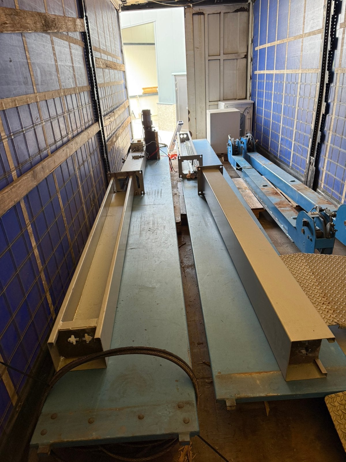 ravaglioli 4800 8000kg hefbrug 4kollomer, Auto diversen, Ophalen, Gebruikt