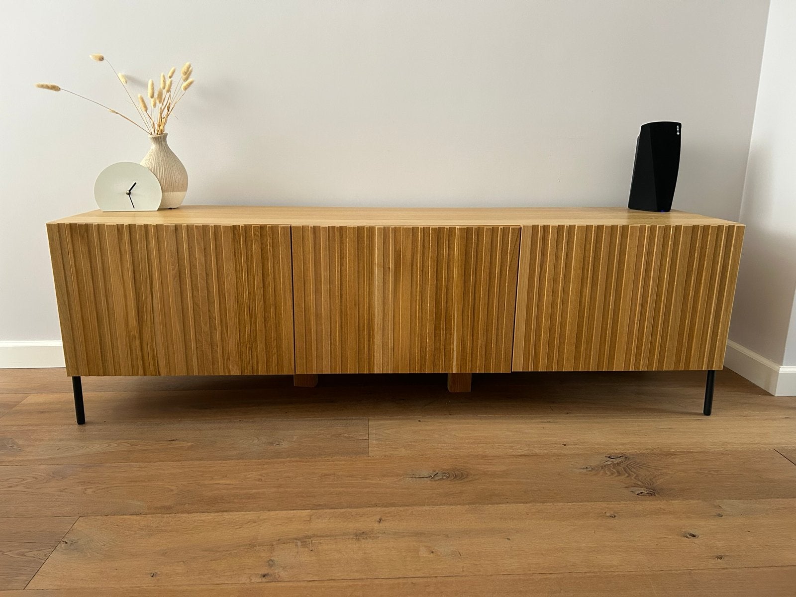 Woood tv meubel - 180x46x56 cm, Huis en Inrichting, Kasten | Televisiemeubels, Ophalen, Gebruikt, 150 tot 200 cm, Minder dan 100 cm