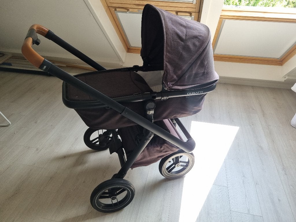 Dubatti kinderwagen, Kinderen en Baby's, Ophalen, Gebruikt, Kinderwagen, Overige merken