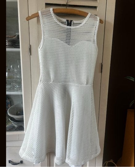 Witte gaas jurk, Kleding | Dames, Ophalen of Verzenden, Zo goed als nieuw, Wit, Boven de knie