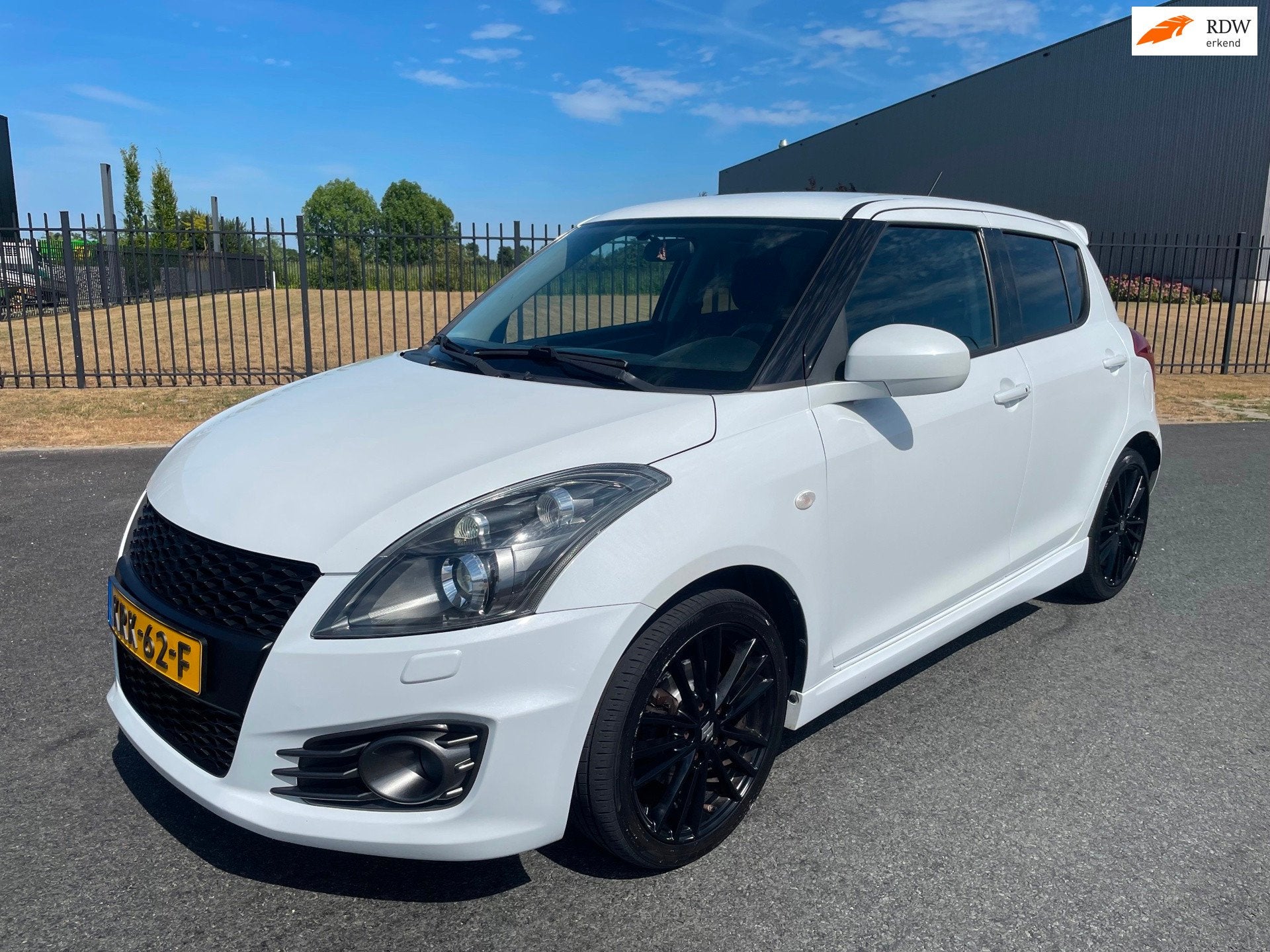 Suzuki Swift 1.6 Sport 5drs|Bluetooth|Clima|Cruise|Keyless|S, Voorwielaandrijving, 136 pk, Gebruikt, 4 cilinders