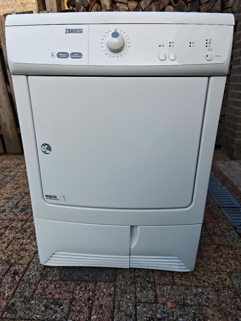 Zanussi ZTKB123, Ophalen, 6 tot 8 kg, Gebruikt, Voorlader