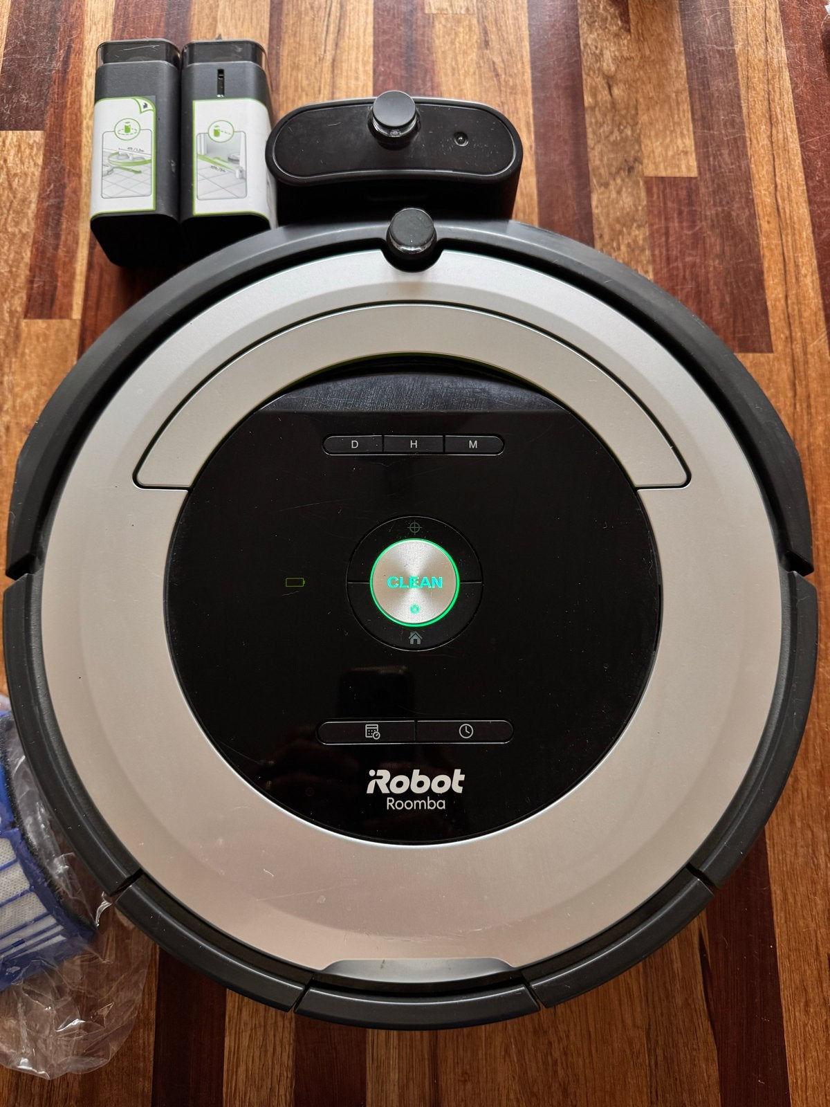 iRobot Roomba Robotstofzuiger 680 met accessoires, Witgoed en Apparatuur, Gebruikt, IRobot, Ophalen of Verzenden, Robotstofzuiger