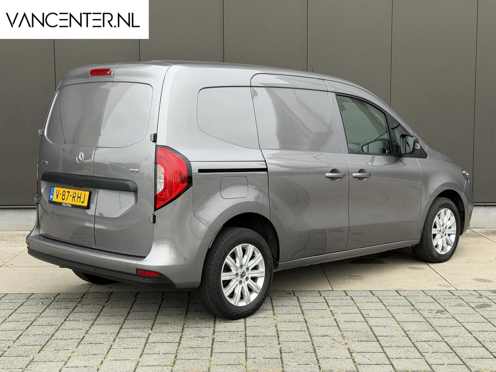 Mercedes Citan 113 Benzine Automaat Carplay LED Airco PDC, Gebruikt, Mercedes-Benz, Bedrijf, 2 stoelen