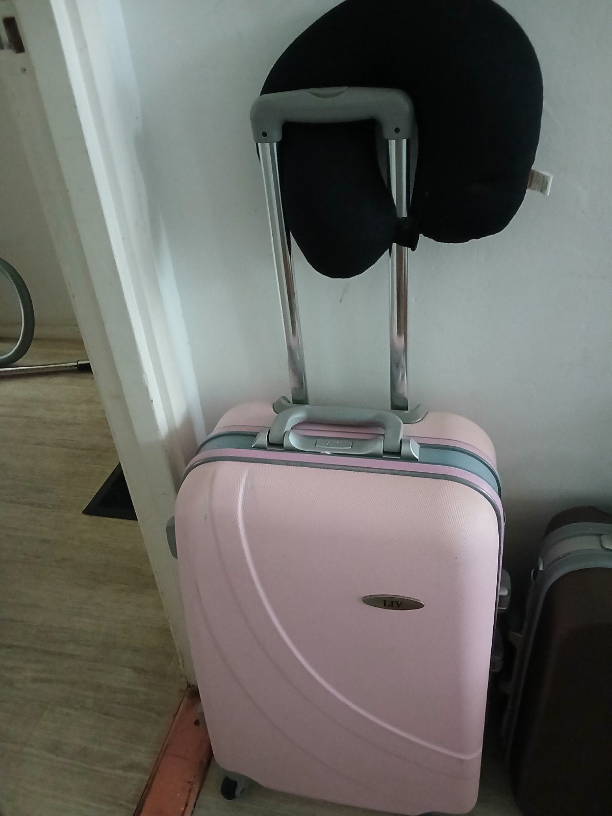 Mooi handen kunste trolley linte 61 breed 40 zijkant 22 merk, Ophalen, Zo goed als nieuw, Hard kunststof, 35 tot 45 cm