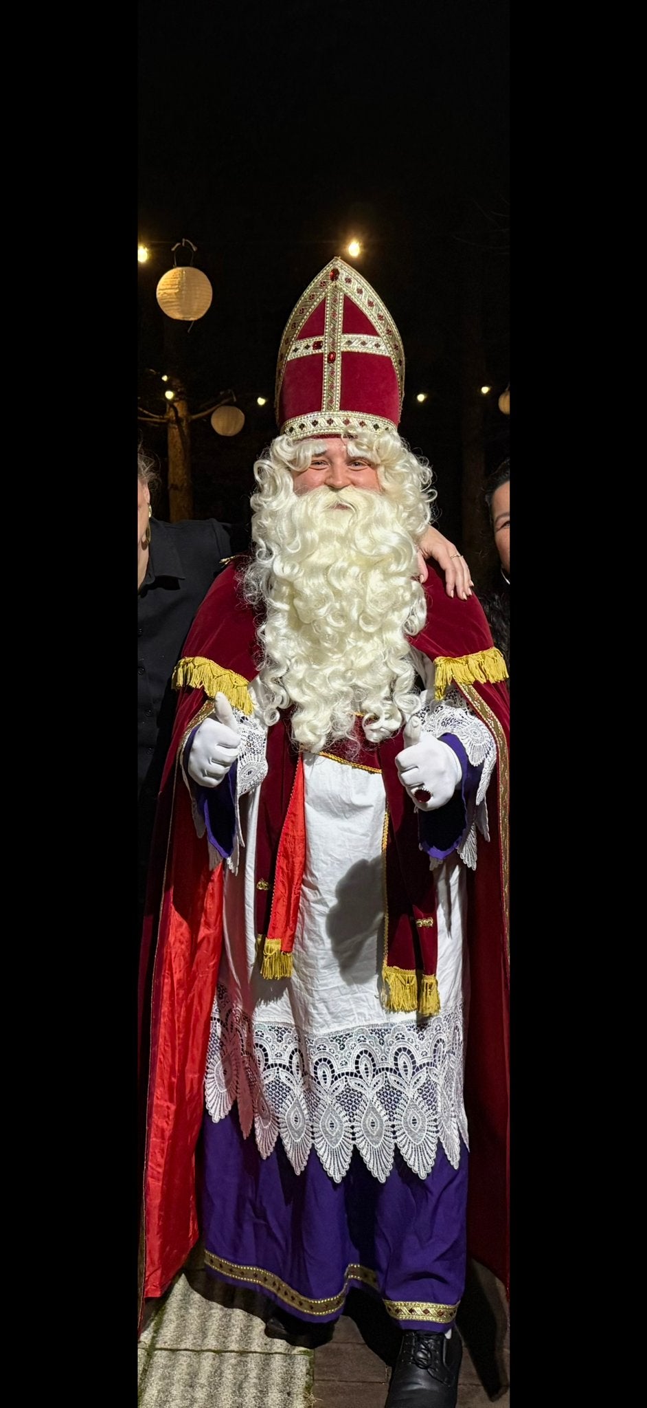 Sinterklaas pak, Ophalen