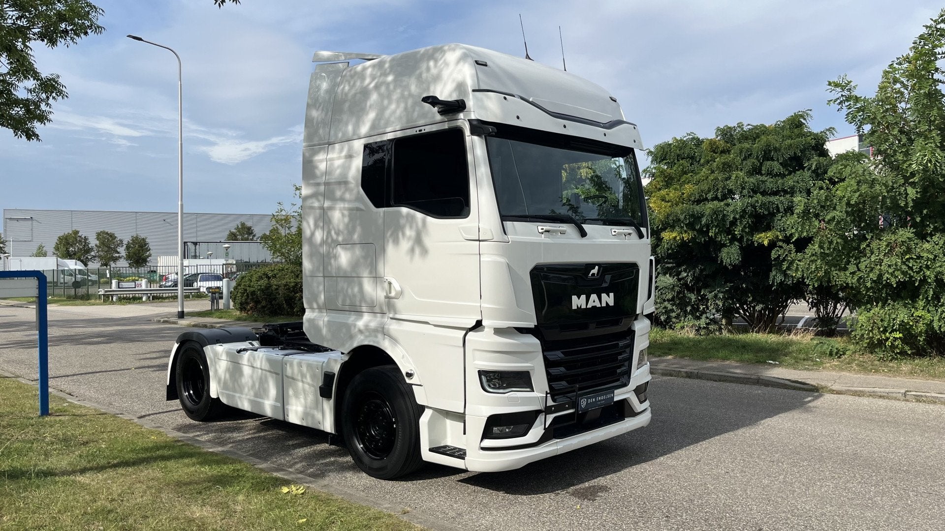 MAN TGX 18.520 4x2 LL SA ACC Apple Carplay 2x Tank Koelkast, Automaat, Dealer onderhouden, Achterwielaandrijving, Euro 6