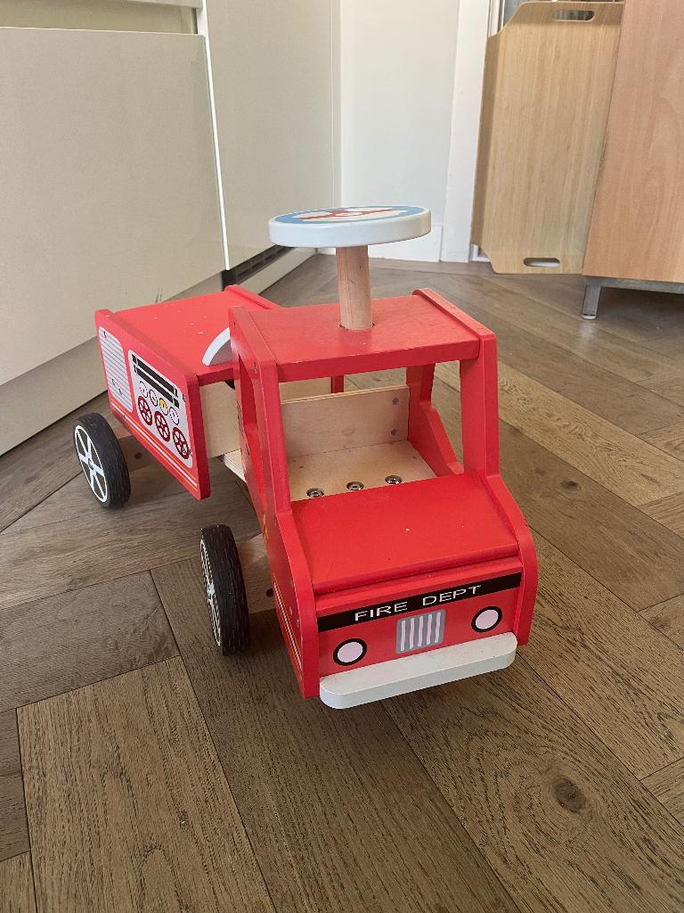 Houten brandweer loopauto, Ophalen, Gebruikt, Loopvoertuig