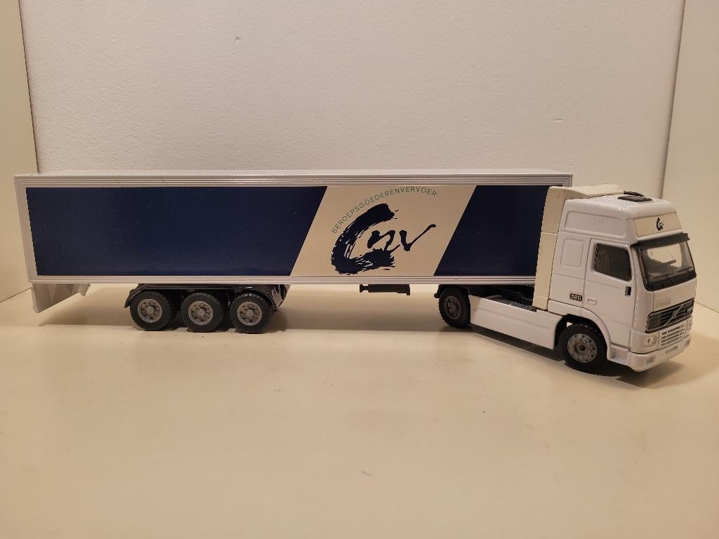 CSE Volvo FH16 CNV beroepsgoederenvervoer, Hobby en Vrije tijd, Modelauto's | 1:50, Ophalen of Verzenden, Zo goed als nieuw, Bus of Vrachtwagen