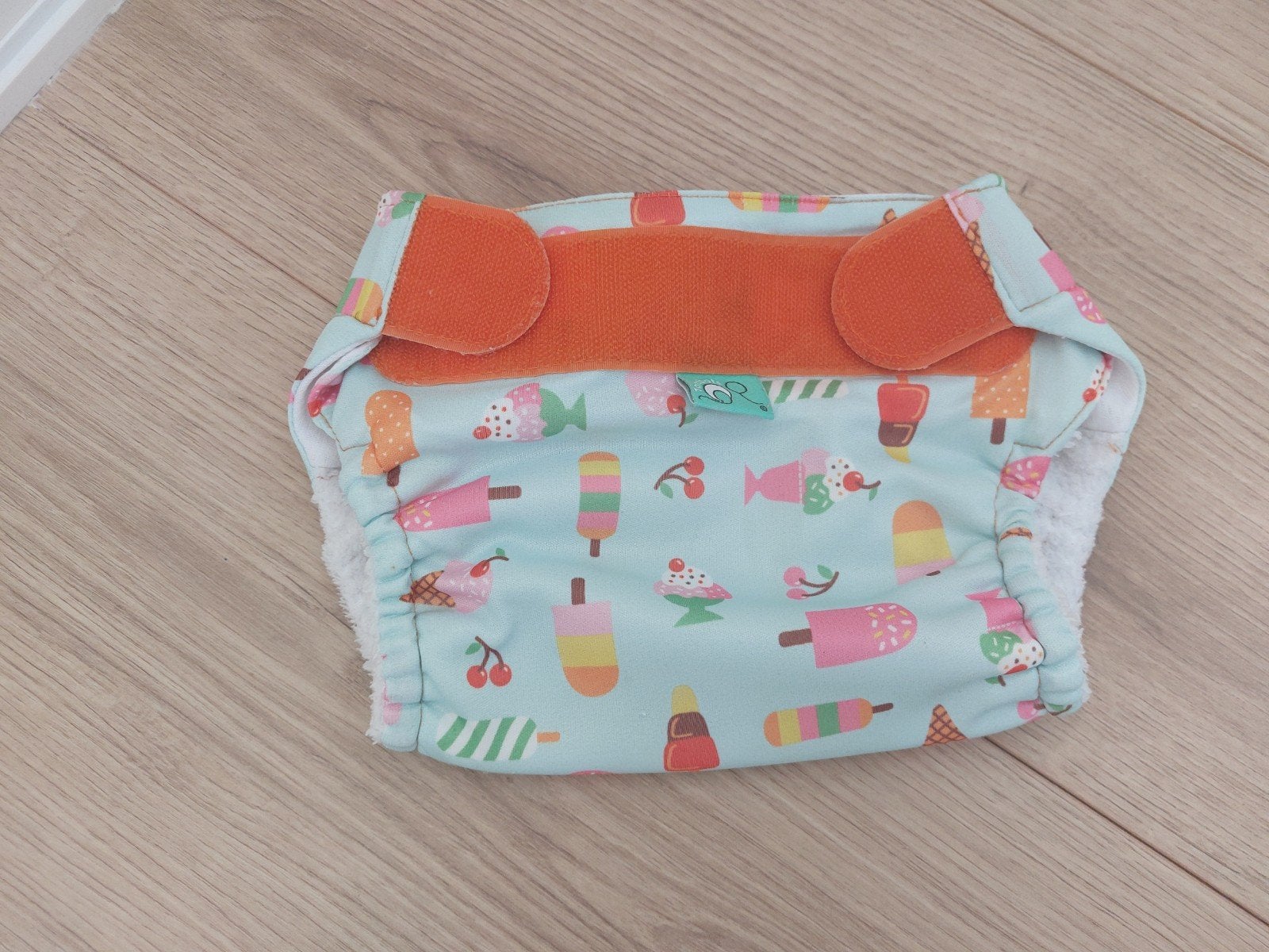 Wasbare zwemluier (size 1) met ijsjesprint, Kinderen en Baby's, Ophalen, Gebruikt, Jongetje of Meisje, Overige maten