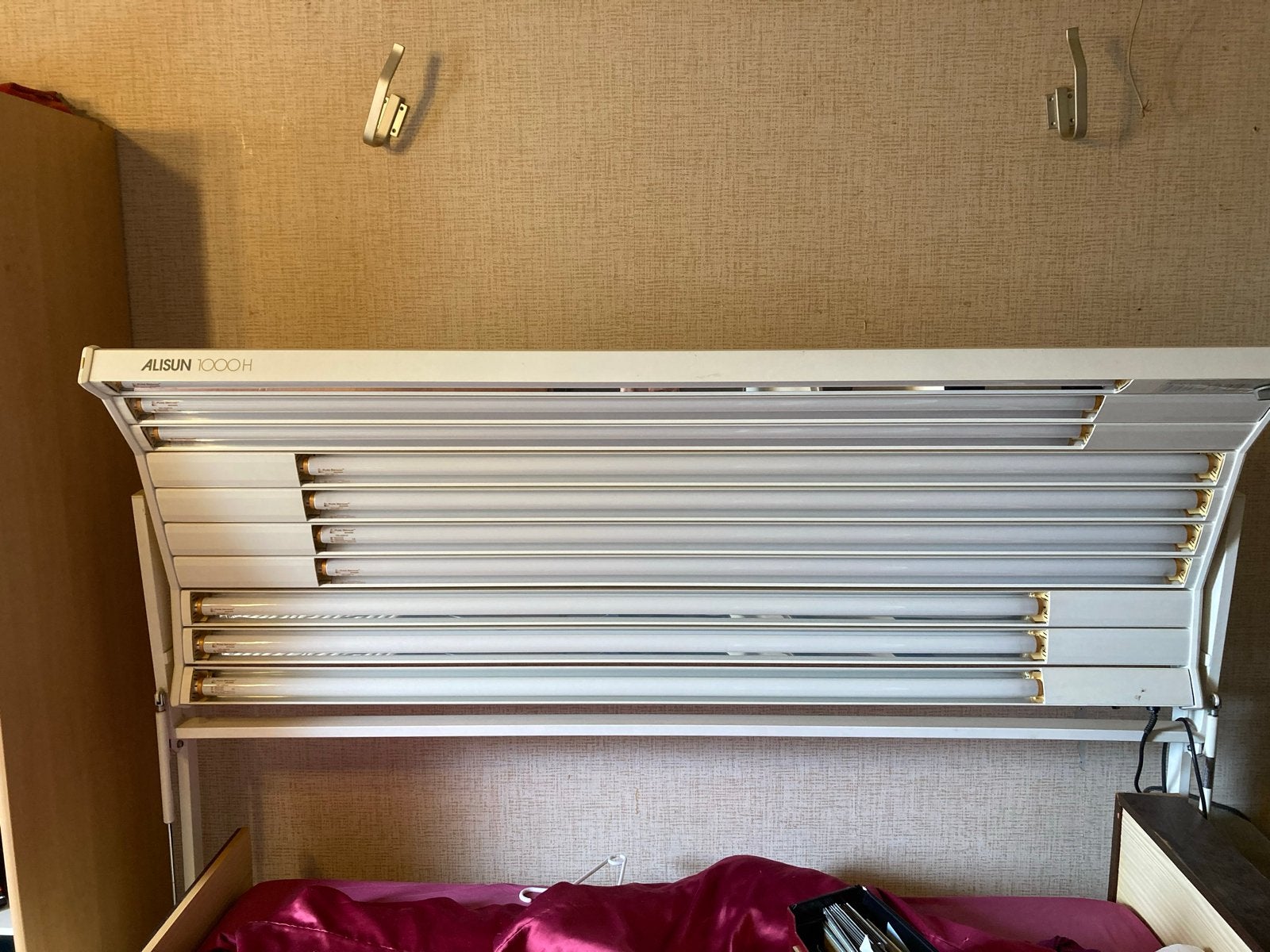 Alisun 1000H Zonnebank - Enkelzijdig, Witgoed en Apparatuur, Zonnebanken en Gezichtsbruiners, Ophalen, Gebruikt, Zonnebank enkelzijdig