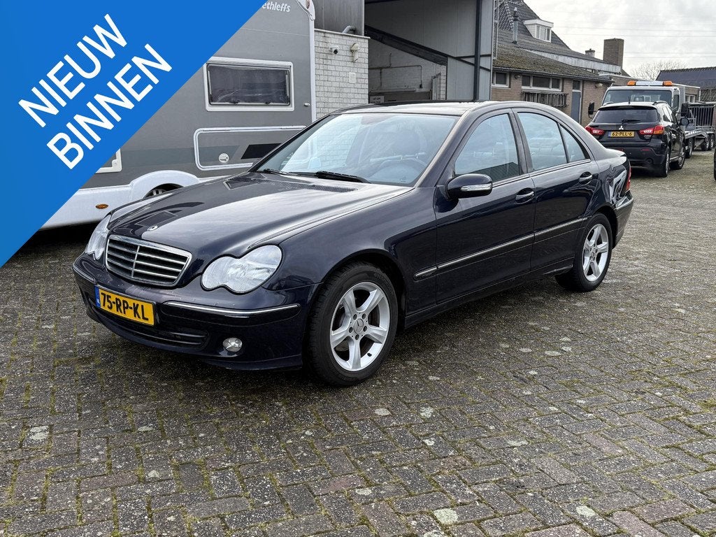Mercedes-Benz C-klasse 200 CDI Avantgarde | HANDEL/EXPORT PR, Auto's, Automaat, Gebruikt, 4 cilinders, 122 pk