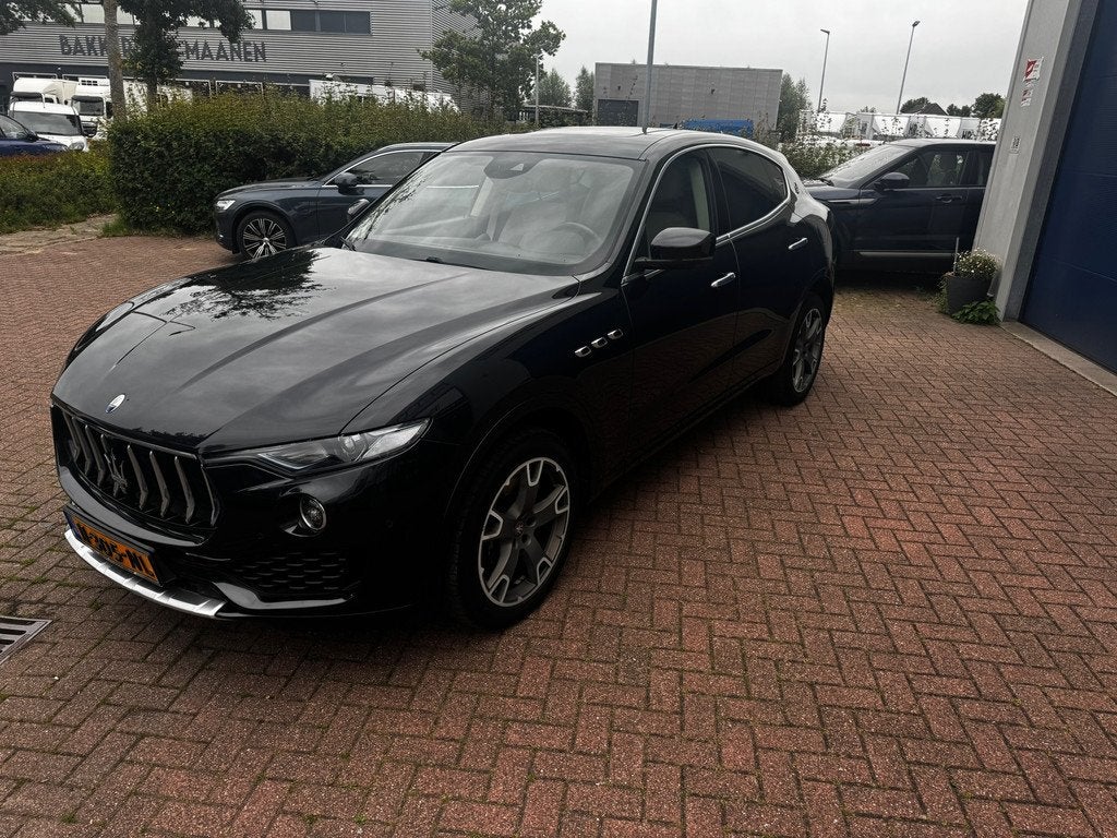 Maserati Levante 3.0 V6 D AWD GranLusso, Auto's, Maserati, Gebruikt, Euro 6, Leder, Bedrijf