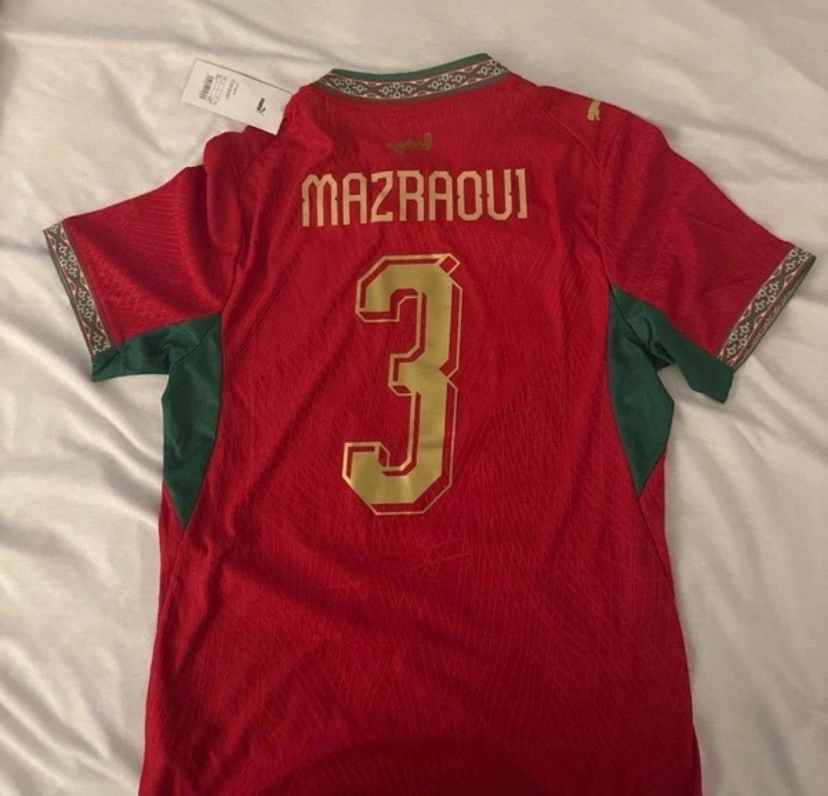 Marokko voetbalshirt Mazraoui maat L (valt klein), Ophalen of Verzenden, Nieuw, Maat 48/50 (M), Rood