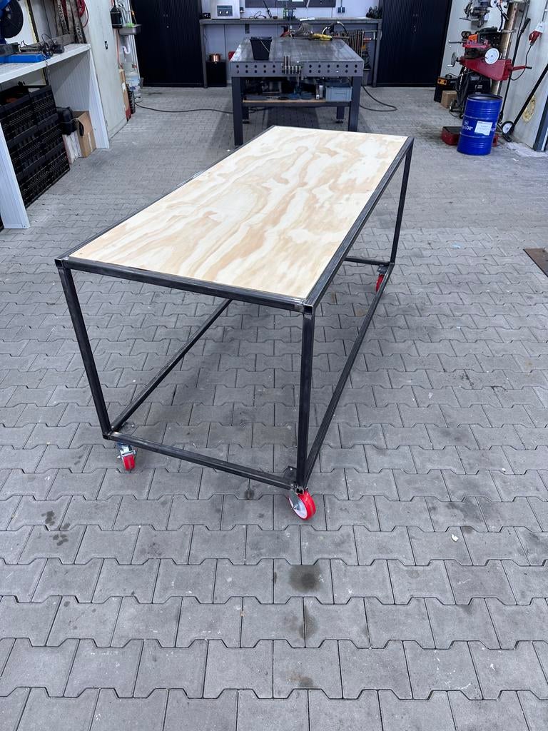 Lichtgewicht Werkbank op Wielen - Ideaal voor Werkplaats, Huis en Inrichting, Tafels | Salontafels, Ophalen, Nieuw, 50 tot 100 cm