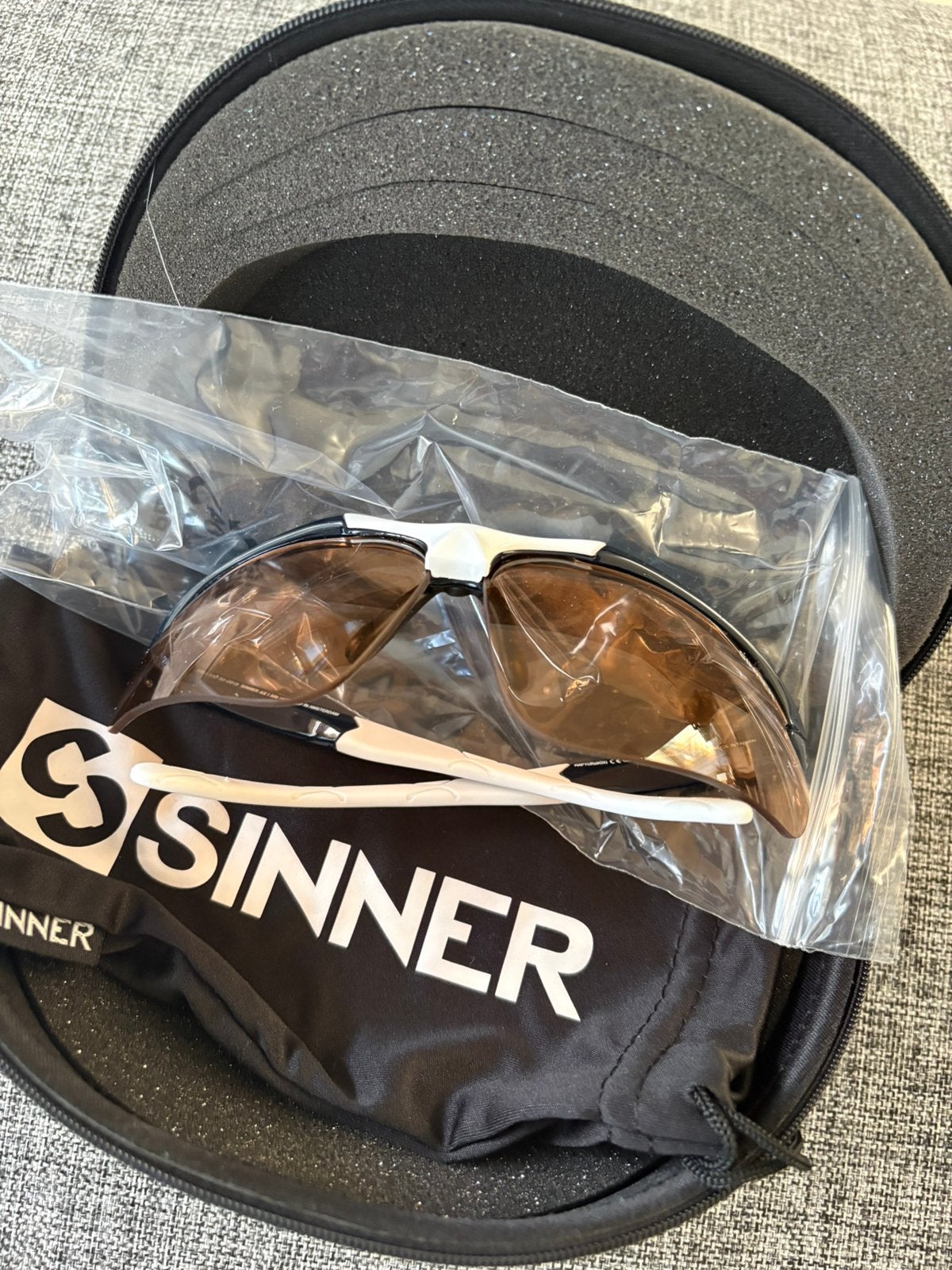 Sinner zonnebril, Ophalen of Verzenden, Nieuw, Overige merken