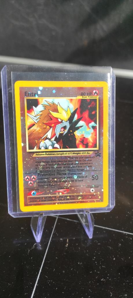 Entei reverse holo neo - NM, Ophalen of Verzenden, Zo goed als nieuw, Losse kaart, Foil