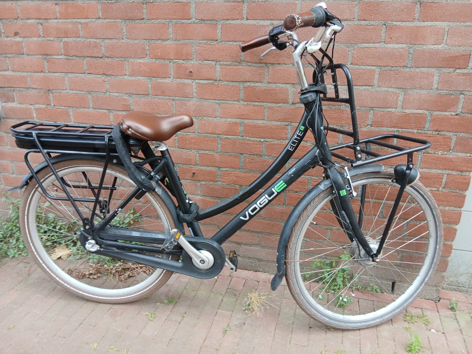 Vogue Elite elektrische dames fiets met voordrager, Gebruikt, 47 tot 51 cm, 50 km per accu of meer, Ophalen