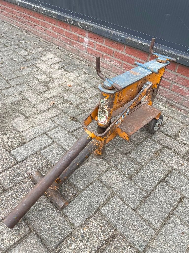 stenenknipper, Ophalen, Gebruikt